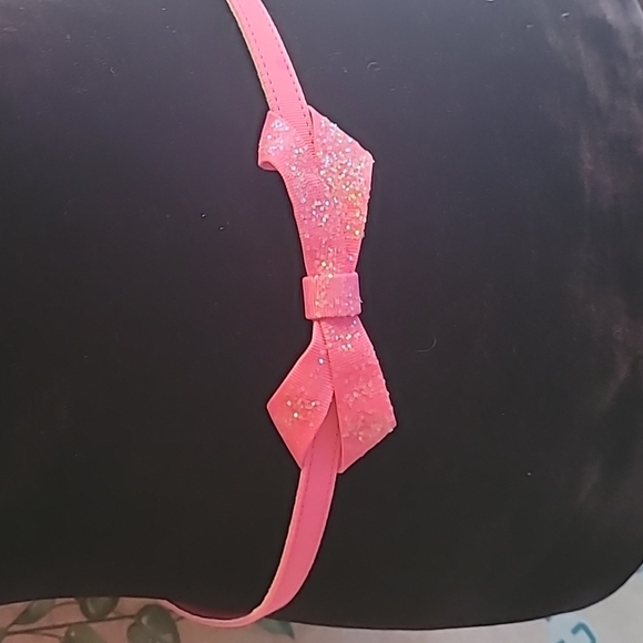 Free with any bundle! Lilly Pulitzer pink bow belt - Picture 2 of 13